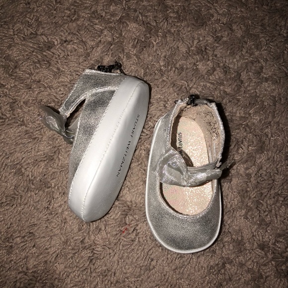 Baby booties - Picture 4 of 6